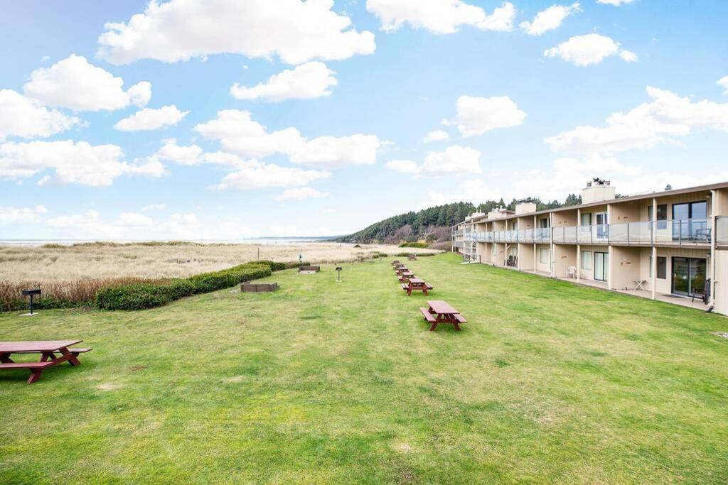 Sandpiper Condo Моуклипс Екстериор снимка